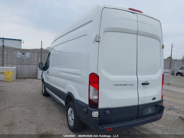 2017 Ford Transit T-250 მანქანა იყიდება აუქციონზე, vin: 1FTYR2XM1HKA78994, აუქციონის ნომერი: 12630887
