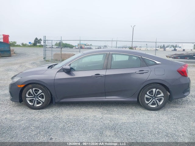 Продажа на аукционе авто 2017 Honda Civic Lx, vin: 2HGFC2F53HH020770, номер лота: 12630916