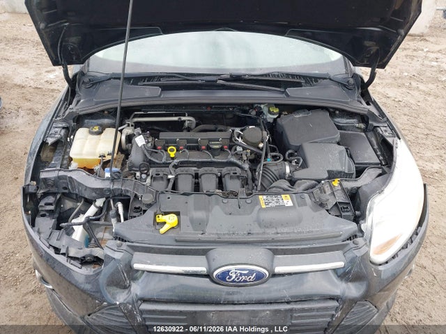 Ford FOCUS SE 2014 1FADP3K26EL384116 Image 10