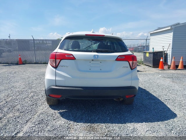 2017 Honda Hr-v Lx მანქანა იყიდება აუქციონზე, vin: 3CZRU6H32HM102089, აუქციონის ნომერი: 12630945