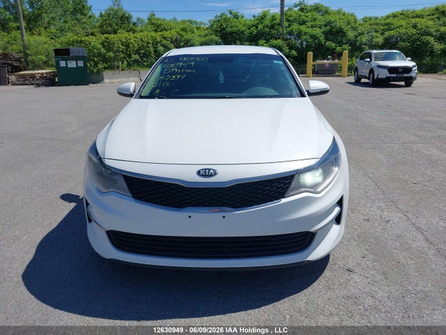 Продажа на аукционе авто 2017 Kia Optima Lx, vin: 5XXGT4L31HG142371, номер лота: 12630949
