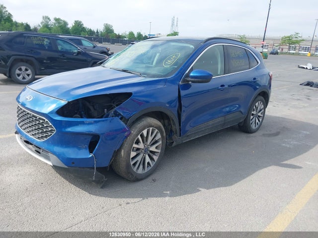 2022 Ford Escape Titanium მანქანა იყიდება აუქციონზე, vin: 1FMCU9J96NUB75352, აუქციონის ნომერი: 12630950