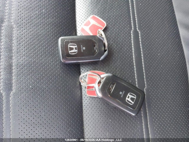 Продаж на аукціоні авто 2019 Honda Cr-v Touring, vin: 2HKRW2H96KH110464, номер лоту: 12630961