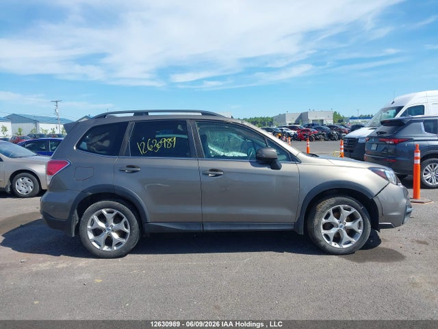 12630989 :رقم المزاد ، JF2SJESC6JH406234 vin ، 2018 Subaru Forester 2.5i Touring مزاد بيع