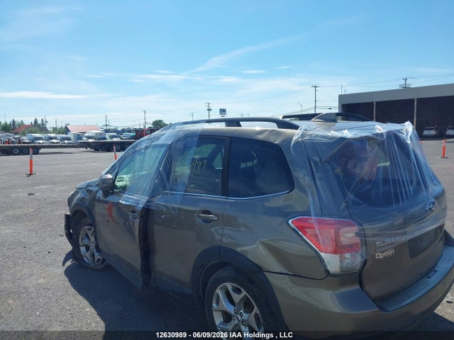 12630989 :رقم المزاد ، JF2SJESC6JH406234 vin ، 2018 Subaru Forester 2.5i Touring مزاد بيع