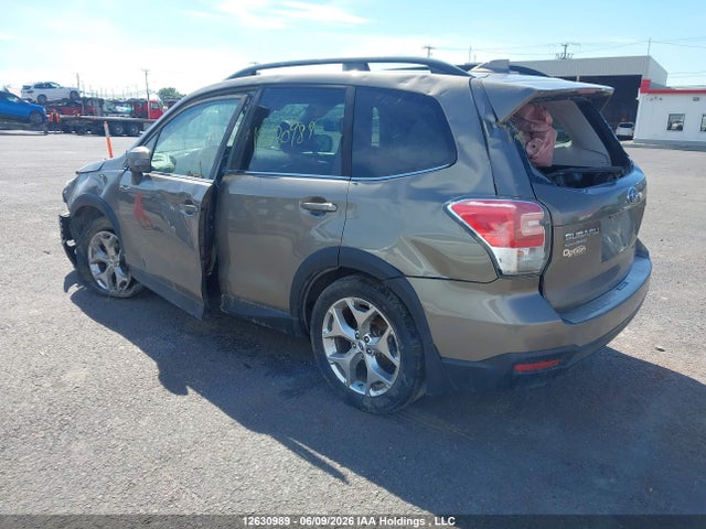 12630989 :رقم المزاد ، JF2SJESC6JH406234 vin ، 2018 Subaru Forester 2.5i Touring مزاد بيع
