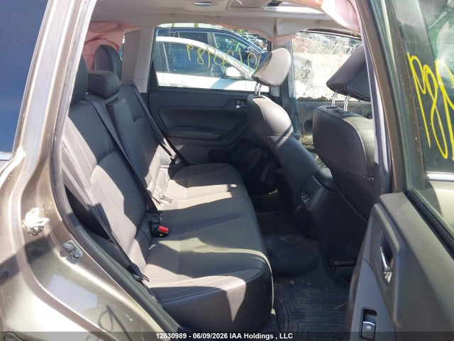 12630989 :رقم المزاد ، JF2SJESC6JH406234 vin ، 2018 Subaru Forester 2.5i Touring مزاد بيع