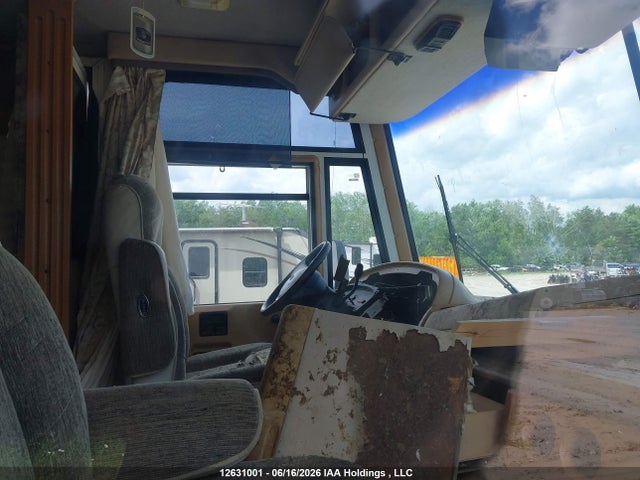 Продажа на аукционе авто 1999 Fleetwood Southwind, vin: 3FCNF53S5XJA33065, номер лота: 12631001