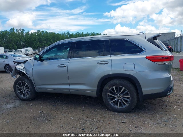 Aukcja sprzedaży 2017 Toyota Highlander Se/xle, vin: 5TDJZRFH3HS403846, numer aukcji: 12631009