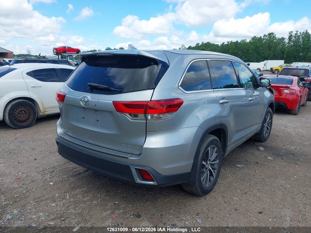 Aukcja sprzedaży 2017 Toyota Highlander Se/xle, vin: 5TDJZRFH3HS403846, numer aukcji: 12631009