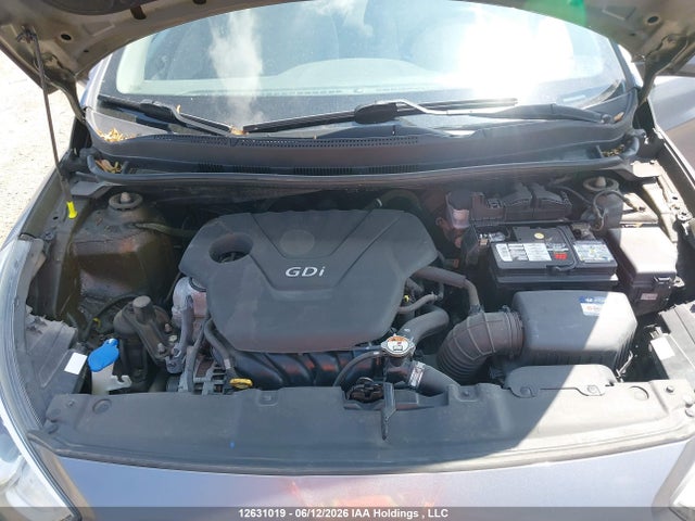 12631019 :رقم المزاد ، KMHCT4AE9HU182819 vin ، 2017 Hyundai Accent Se مزاد بيع
