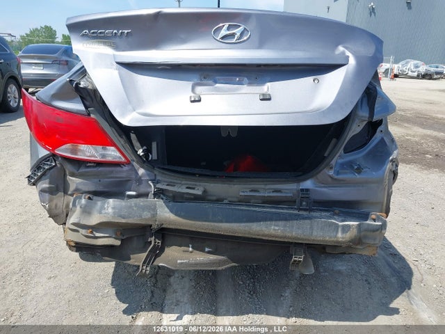 12631019 :رقم المزاد ، KMHCT4AE9HU182819 vin ، 2017 Hyundai Accent Se مزاد بيع