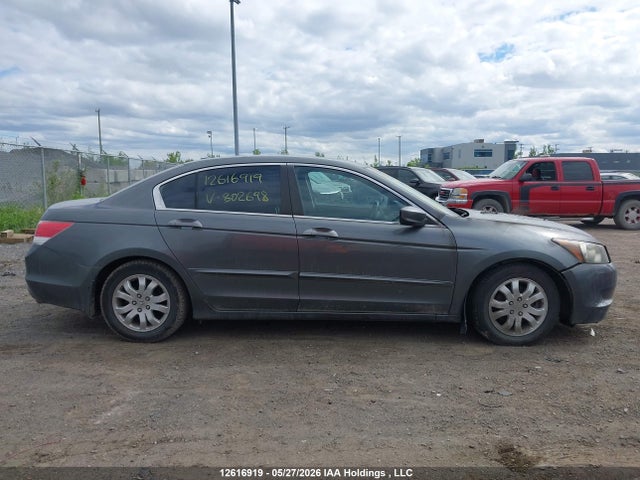 Auction sale of the 2012 Honda Accord Sedan, vin: 1HGCP2F88CA802698, lot number: 12616919