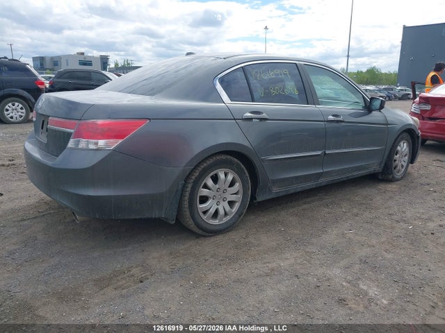 Auction sale of the 2012 Honda Accord Sedan, vin: 1HGCP2F88CA802698, lot number: 12616919