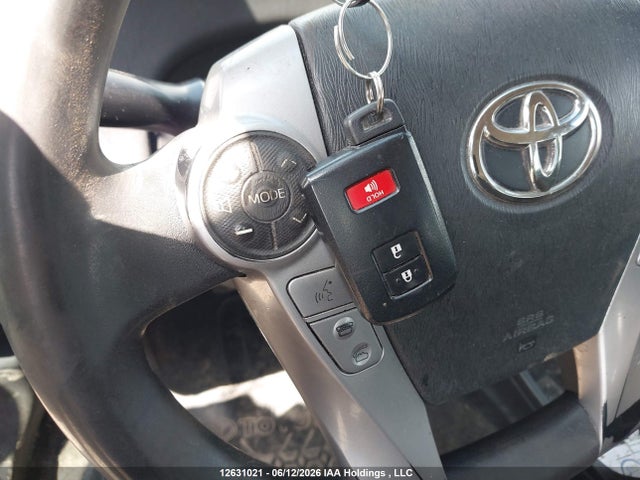 JTDZN3EU1HJ062373 Toyota Prius