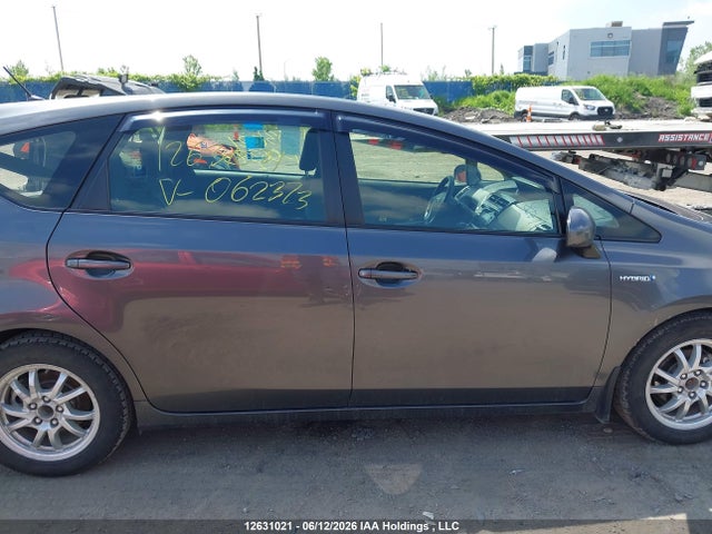 JTDZN3EU1HJ062373 Toyota Prius