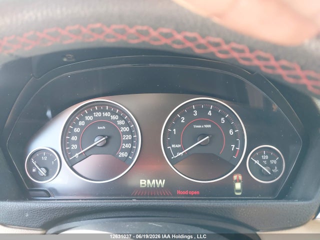 BMW 330i Xdrive 2018 WBA8D9C57JEB35631 Image 14