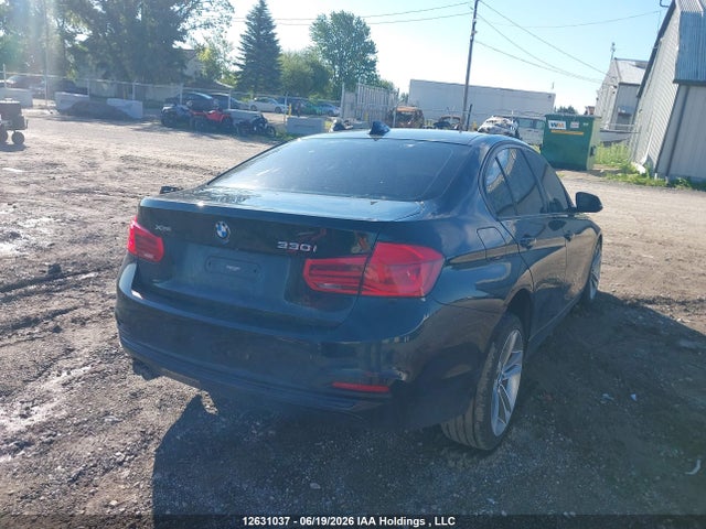 BMW 330i Xdrive 2018 WBA8D9C57JEB35631 Image 4