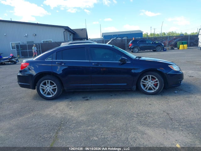 Продаж на аукціоні авто 2012 Chrysler 200 Touring, vin: 1C3CCBBB7CN234792, номер лоту: 12631038
