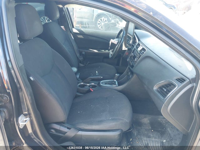 Продажа на аукционе авто 2012 Chrysler 200 Touring, vin: 1C3CCBBB7CN234792, номер лота: 12631038