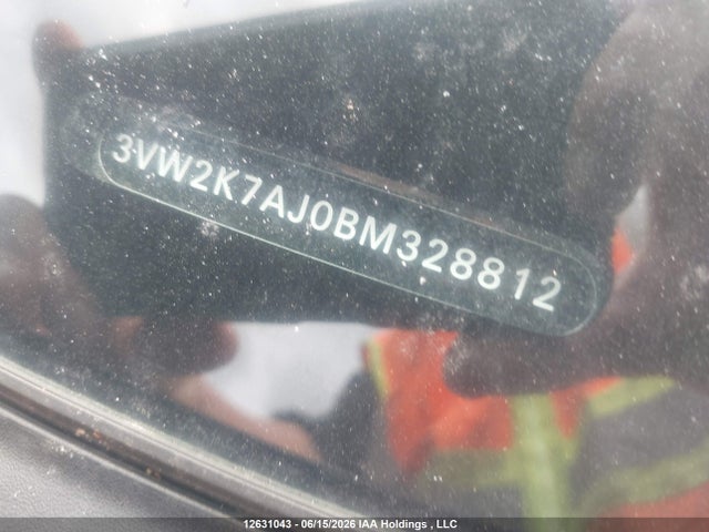 12631043 :رقم المزاد ، 3VW2K7AJ0BM328812 vin ، 2011 Volkswagen Jetta 2.0l Trendline/2.0l Trendline+ مزاد بيع