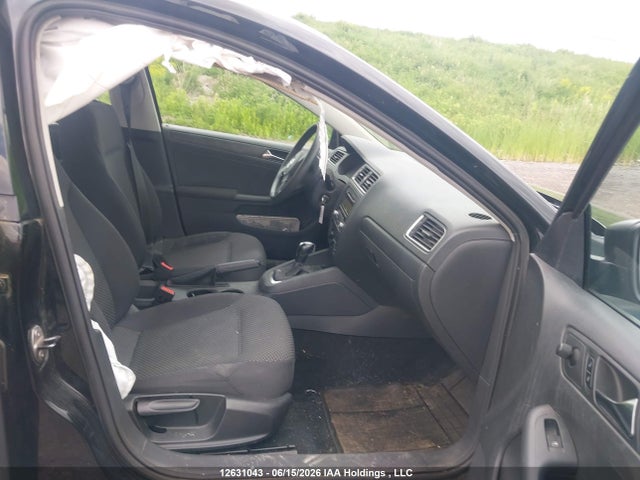 12631043 :رقم المزاد ، 3VW2K7AJ0BM328812 vin ، 2011 Volkswagen Jetta 2.0l Trendline/2.0l Trendline+ مزاد بيع