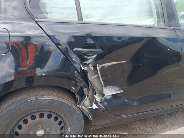 12631043 :رقم المزاد ، 3VW2K7AJ0BM328812 vin ، 2011 Volkswagen Jetta 2.0l Trendline/2.0l Trendline+ مزاد بيع