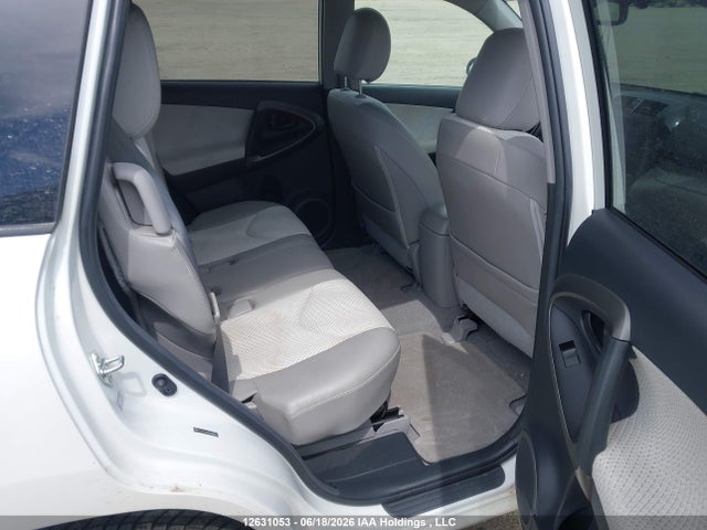 Toyota RAV4 EV 2014 2T3YL4DV9EW002744 Image 8