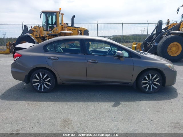 2013 Honda Civic Touring მანქანა იყიდება აუქციონზე, vin: 2HGFB2F74DH002843, აუქციონის ნომერი: 12631067