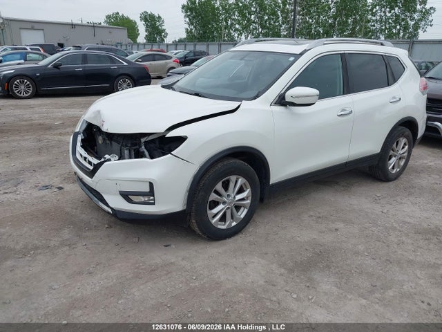 Nissan Rogue 2016 5N1AT2MV9GC818196 Image 2