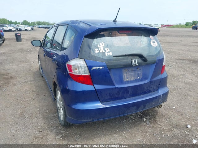 2009 Honda Fit Sport 5dr მანქანა იყიდება აუქციონზე, vin: JHMGE888X9S810955, აუქციონის ნომერი: 12631091