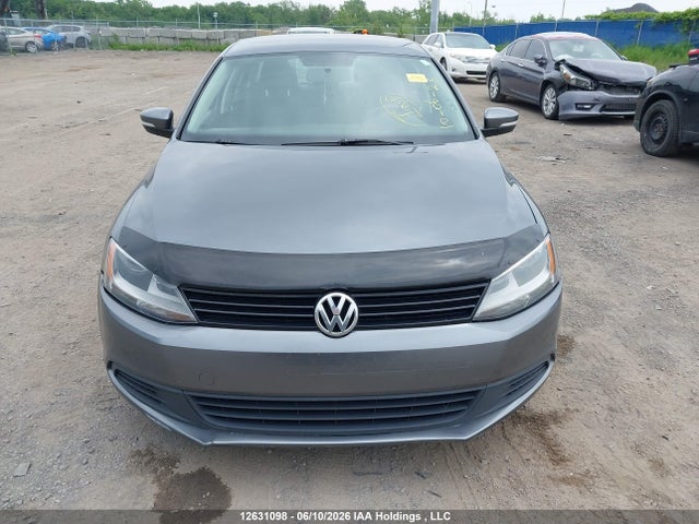 12631098 :رقم المزاد ، 3VW2K7AJ0FM415843 vin ، 2015 Volkswagen Jetta مزاد بيع