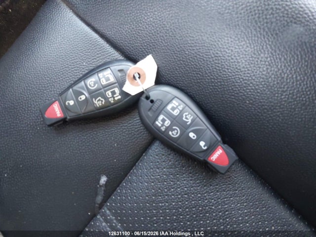 12631100 :رقم المزاد ، 2C4RDGDG3HR612951 vin ، 2017 Dodge Grand Caravan Crew مزاد بيع