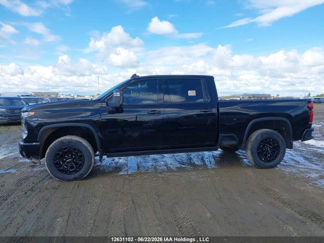2GC4YPEY2R1256594 Chevrolet Silverado K2500 Heavy Duty Ltz