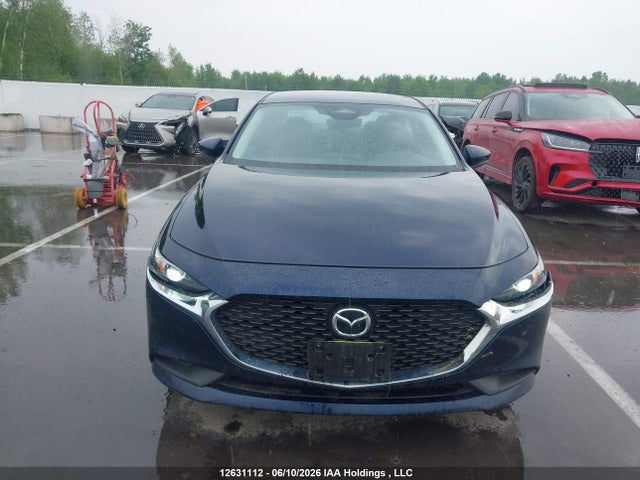 Mazda 3 Preferred 2024 JM1BPACM3R1702135 Image 12