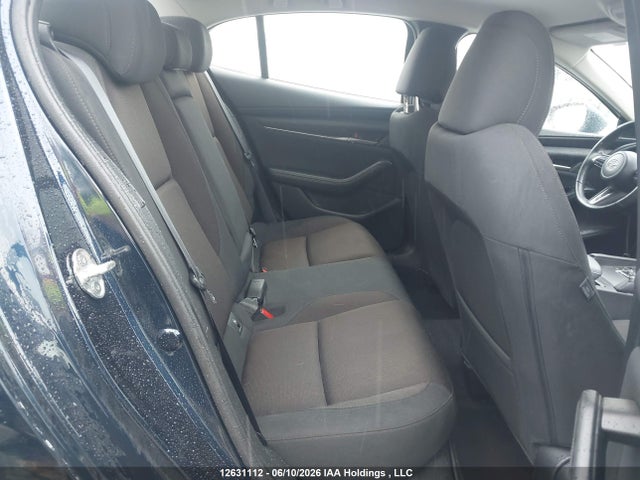 Mazda 3 Preferred 2024 JM1BPACM3R1702135 Image 8