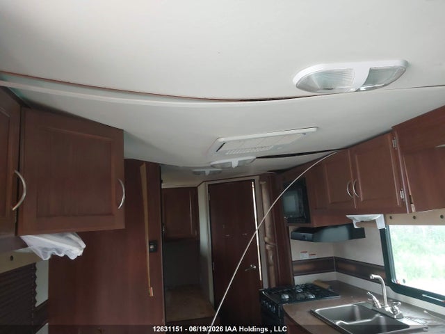 Продажа на аукционе авто 2013 Crossroads 5th Wheel, vin: 4V0TC2921DB018981, номер лота: 12631151