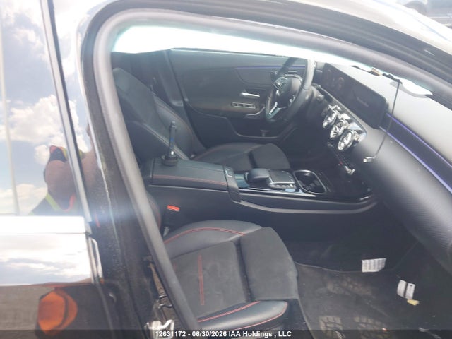 W1K3G4FB5MJ299371 Mercedes-Benz A 220 4matic