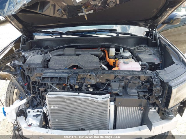 2025 Hyundai Santa Fe Preferred Hybrid Awd With Trend Package მანქანა იყიდება აუქციონზე, vin: KM8P3DG11SU117329, აუქციონის ნომერი: 12631174