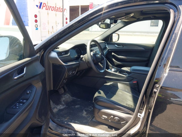Продаж на аукціоні авто 2024 Jeep Grand Cherokee L Laredo, vin: 1C4RJKAG4R8593789, номер лоту: 12631177