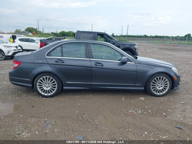 2010 Mercedes-benz C-class მანქანა იყიდება აუქციონზე, vin: WDDGF8FB0AF375962, აუქციონის ნომერი: 12631186