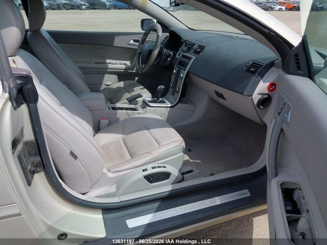2007 Volvo C70 T5 მანქანა იყიდება აუქციონზე, vin: YV1MC68237J024664, აუქციონის ნომერი: 12631197