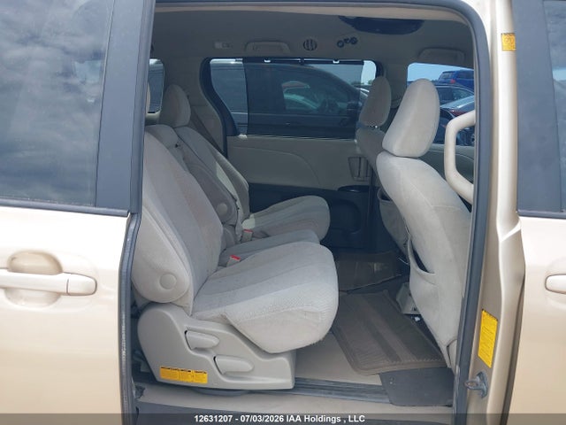 Продаж на аукціоні авто 2011 Toyota Sienna Le 8 Passenger, vin: 5TDKK3DC2BS020128, номер лоту: 12631207