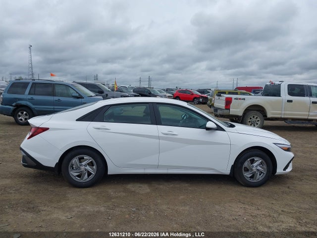 2026 Hyundai Elantra Essential მანქანა იყიდება აუქციონზე, vin: KMHLM4DG4TU143381, აუქციონის ნომერი: 12631210