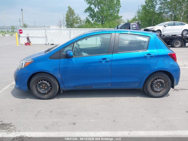 VNKKTUD32GA065472 Toyota Yaris L/le/se