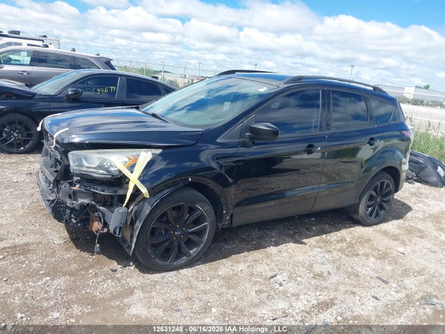 2017 Ford Escape Se მანქანა იყიდება აუქციონზე, vin: 1FMCU9GD1HUA33944, აუქციონის ნომერი: 12631248