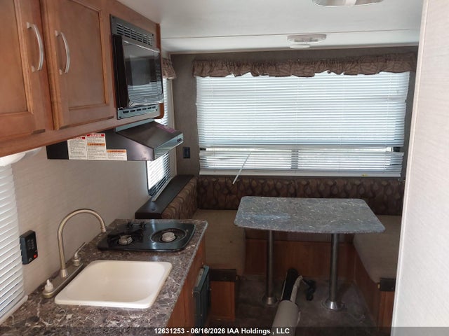 Keystone Springdale 2016 4YDT17515G3150549 Image 8