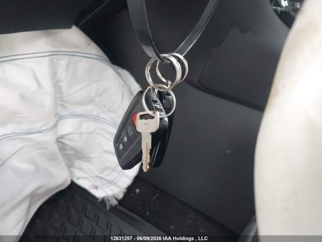 Продажа на аукционе авто 2019 Toyota Rav4 Xle/xle Premium, vin: 2T3R1RFV6KW022689, номер лота: 12631257