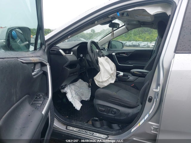 Продажа на аукционе авто 2019 Toyota Rav4 Xle/xle Premium, vin: 2T3R1RFV6KW022689, номер лота: 12631257