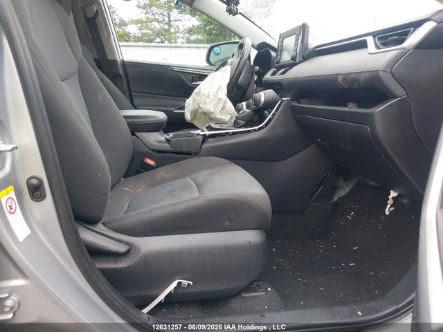Продажа на аукционе авто 2019 Toyota Rav4 Xle/xle Premium, vin: 2T3R1RFV6KW022689, номер лота: 12631257